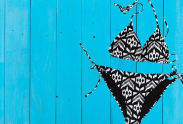 Bikini con lacci regolabili