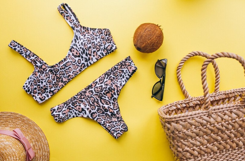 Costumi da Bagno Ispirati alle Vacanze Tropicali