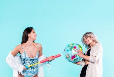 Costumi da Bagno con Stampe Ispirate ai Festival Musicali