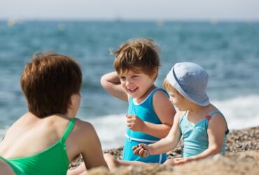 Tips per la sicurezza dei bambini in spiaggia