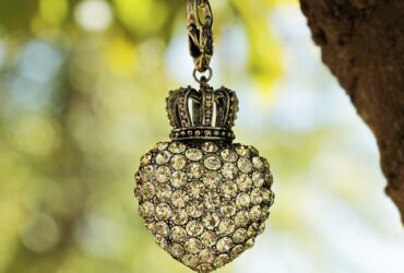 gioielli cuore sacro